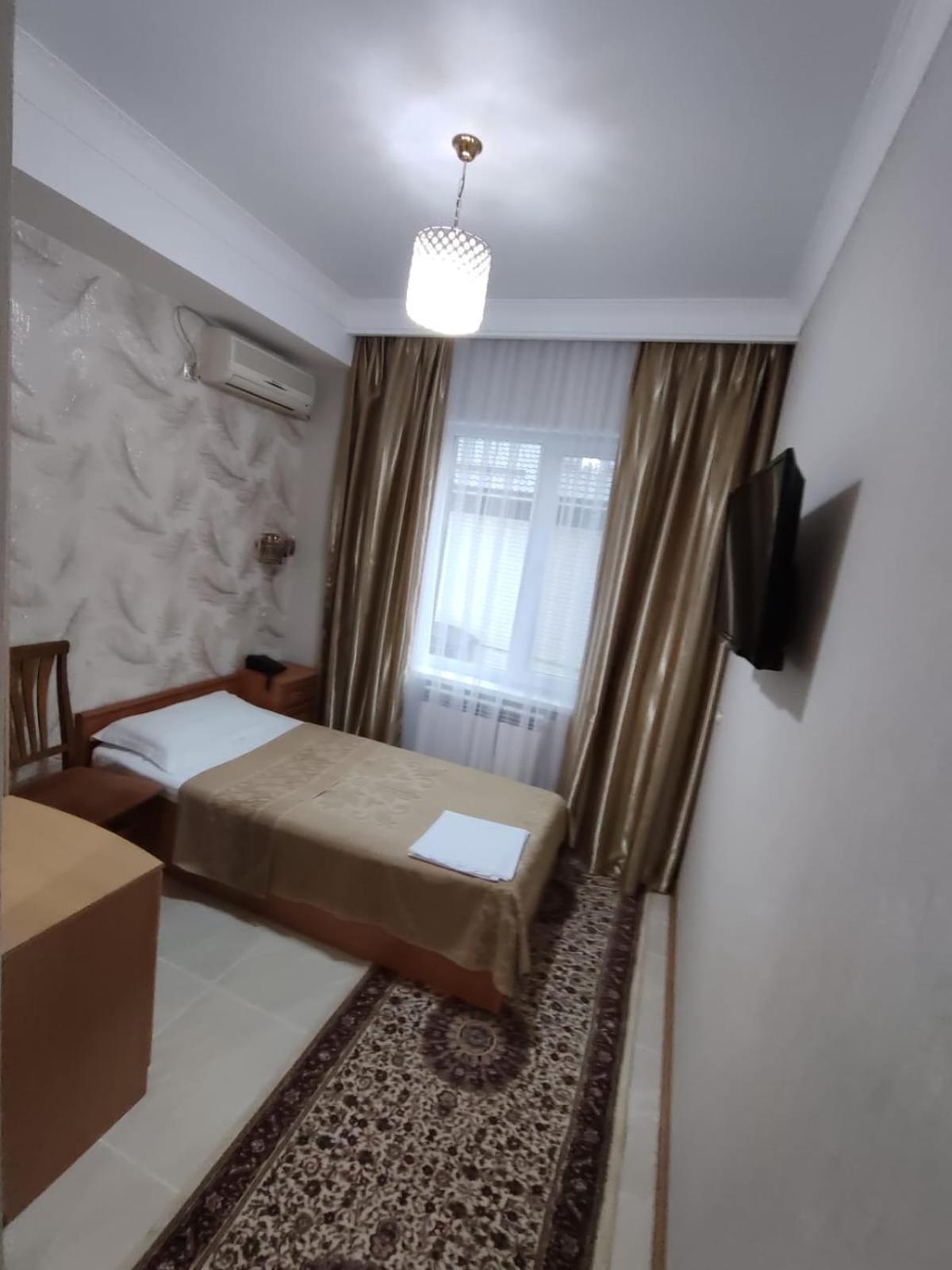 Hotel Gostinitsa Grand Kyzyłorda Zewnętrze zdjęcie